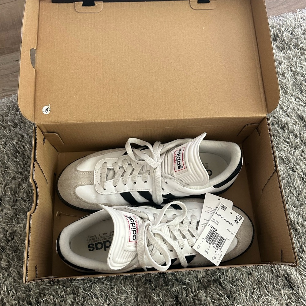 Adidas Sambas